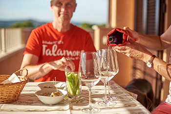 Ein Apéro auf dem Balkon geht immer